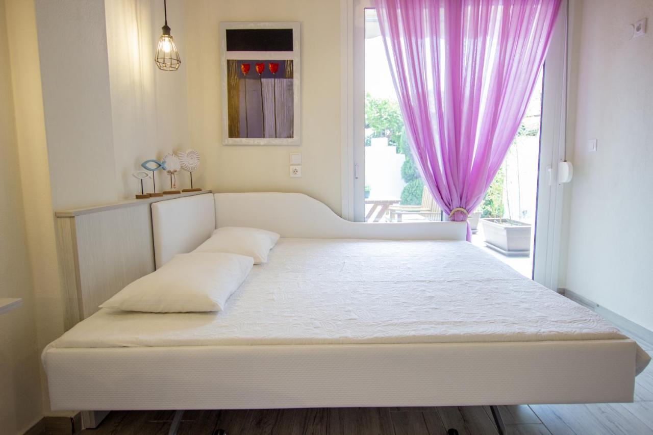 Ilion Luxury Studios อัสโปรวาลตา ภายนอก รูปภาพ